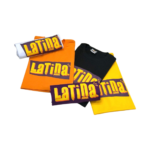 Camisetas promocionais da Rádio Latina em diversas cores